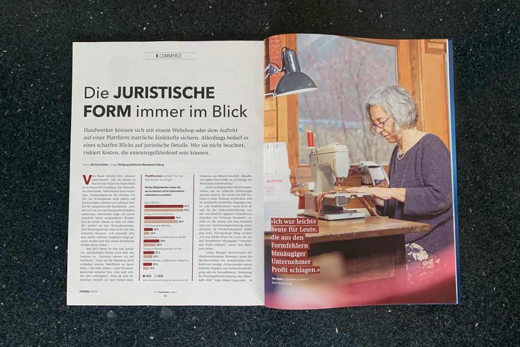 Foto einer Doppelseite im Handwerk Magazin mit einem Businessporträt einer Schneiderin.